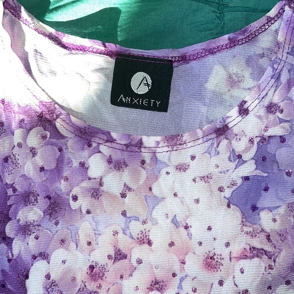 VINTAGE Anxiety Purple Floral Top Size Petite XS - Picture 2 of 6